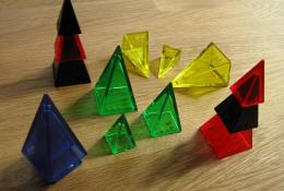 Komponenty - Icehouse pyramids 1