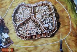 Hrací plán - varianta pro 5 hráčů - detail centrálního města (5tý hráč)