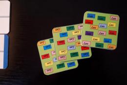 LESS (homemade) rub hracích kartičiek (ideálne aj ako podpivník :)