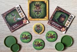 Vylúpané žetóny spawnu, deck features a katapult, a zelené podstavce pre hrdinov