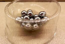 Nové perly - nebuly (vidíte špatně-jsou černé :D )